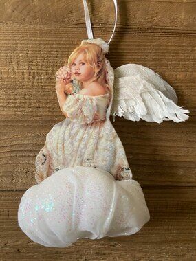 Sandra Kuck, Angel Ornament, Christmas Angel, Audiobook